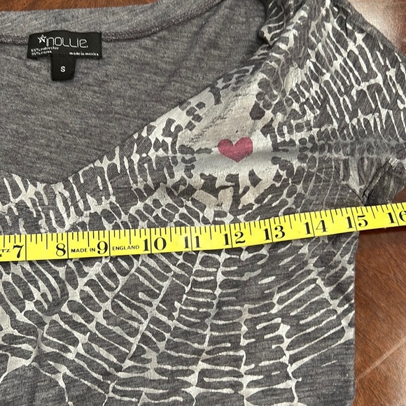 Nollie spider web top in gray. Size small - Picture 4 of 8